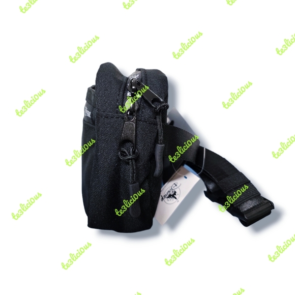 DISNEYLAND MINI BLACK FANNY PACK EAR HOLDER - Picture 6 of 10